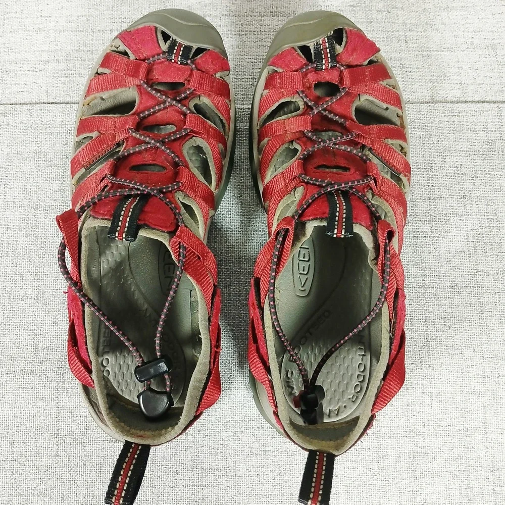 KEEN Whisper Burgundy Granola Girl Hiking Sandal Trail Water Shoe Size 7